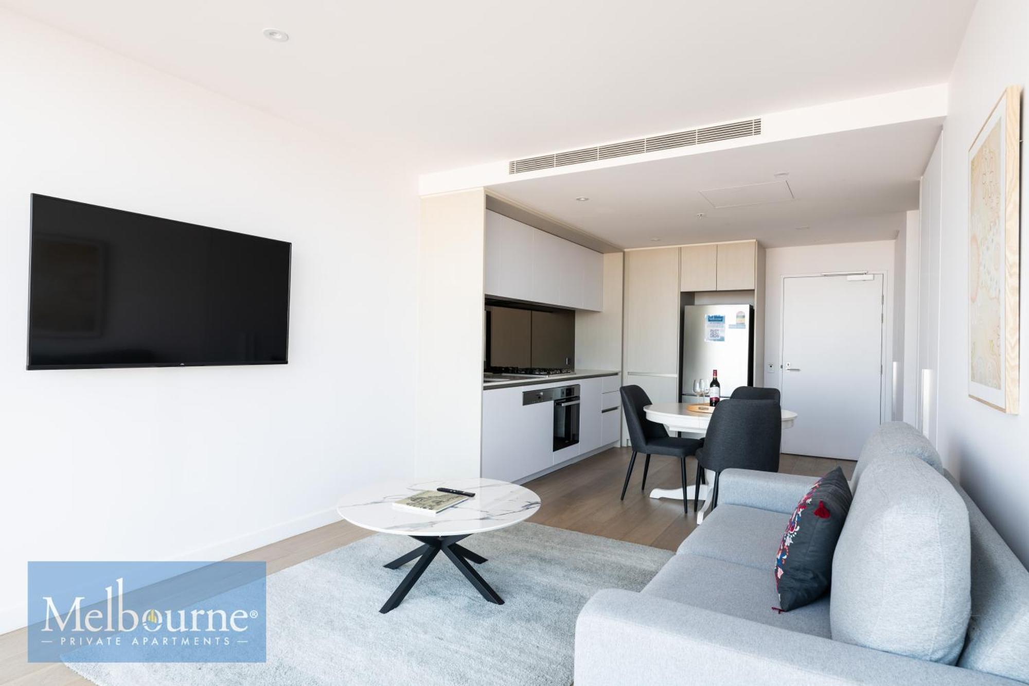 Private - Collins Wharf Waterfront, Docklands * Melbourne