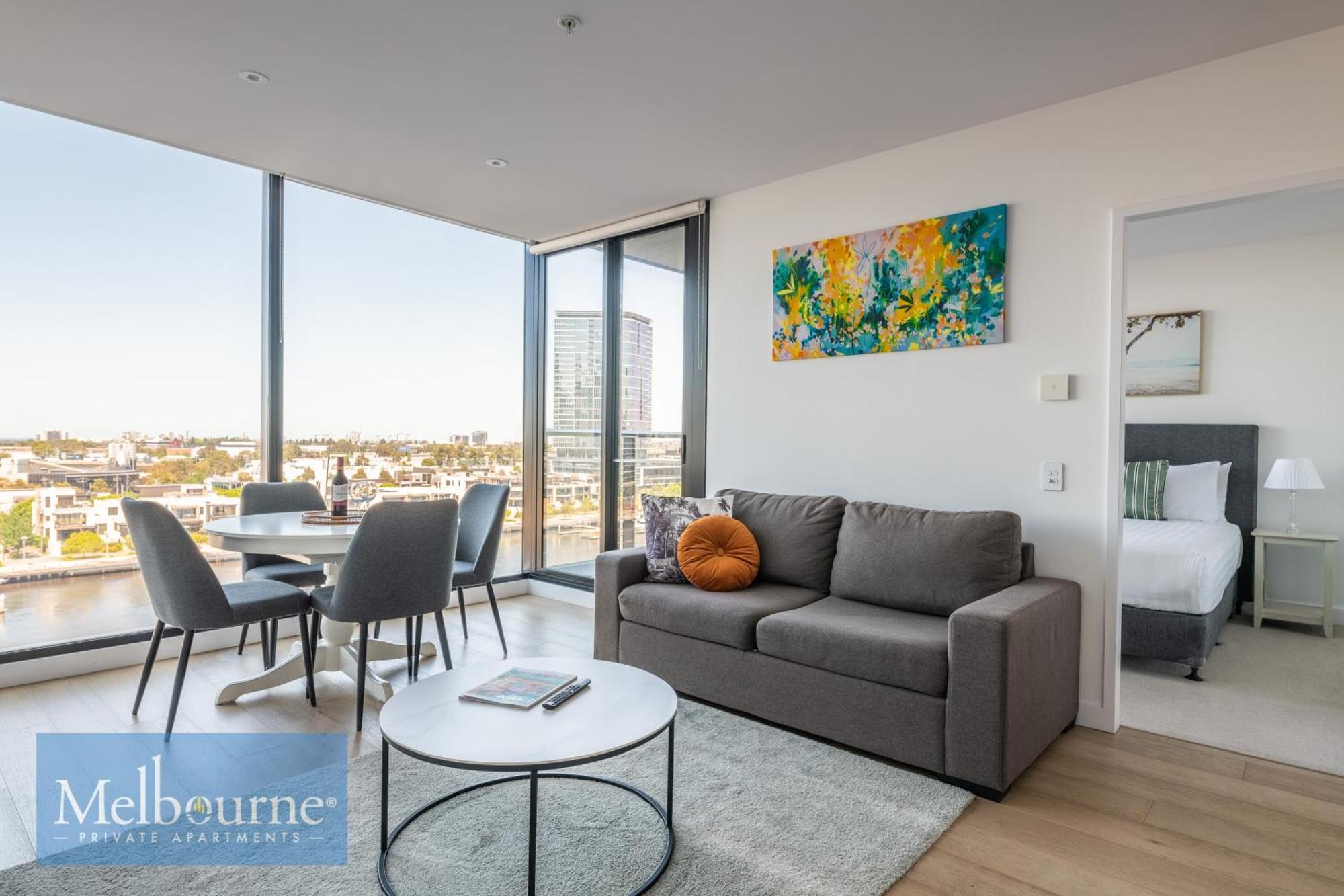 Private - Collins Wharf Waterfront, Docklands Apartment Melbourne