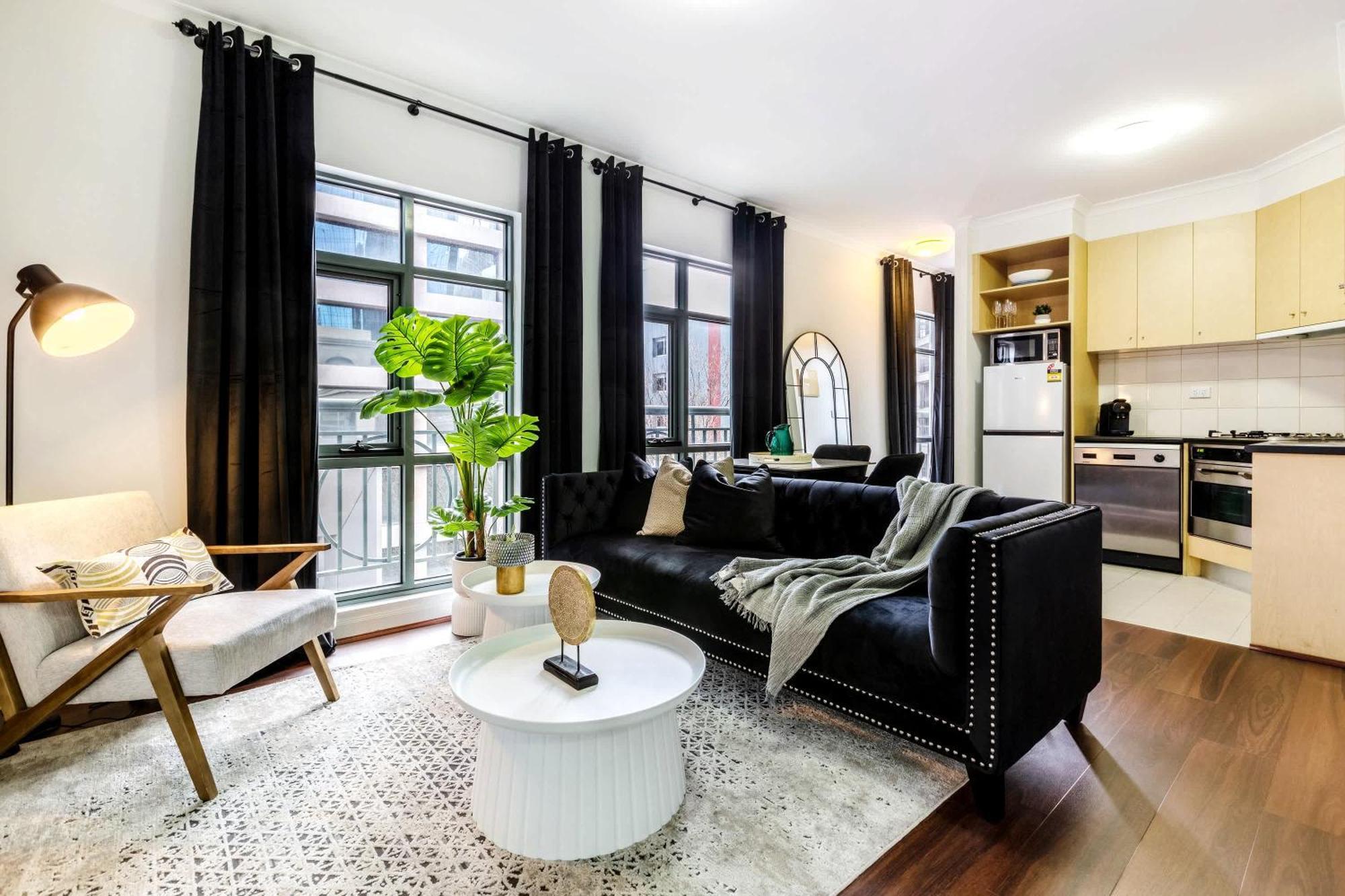 Vaquay Monet In Cbd Apartment *