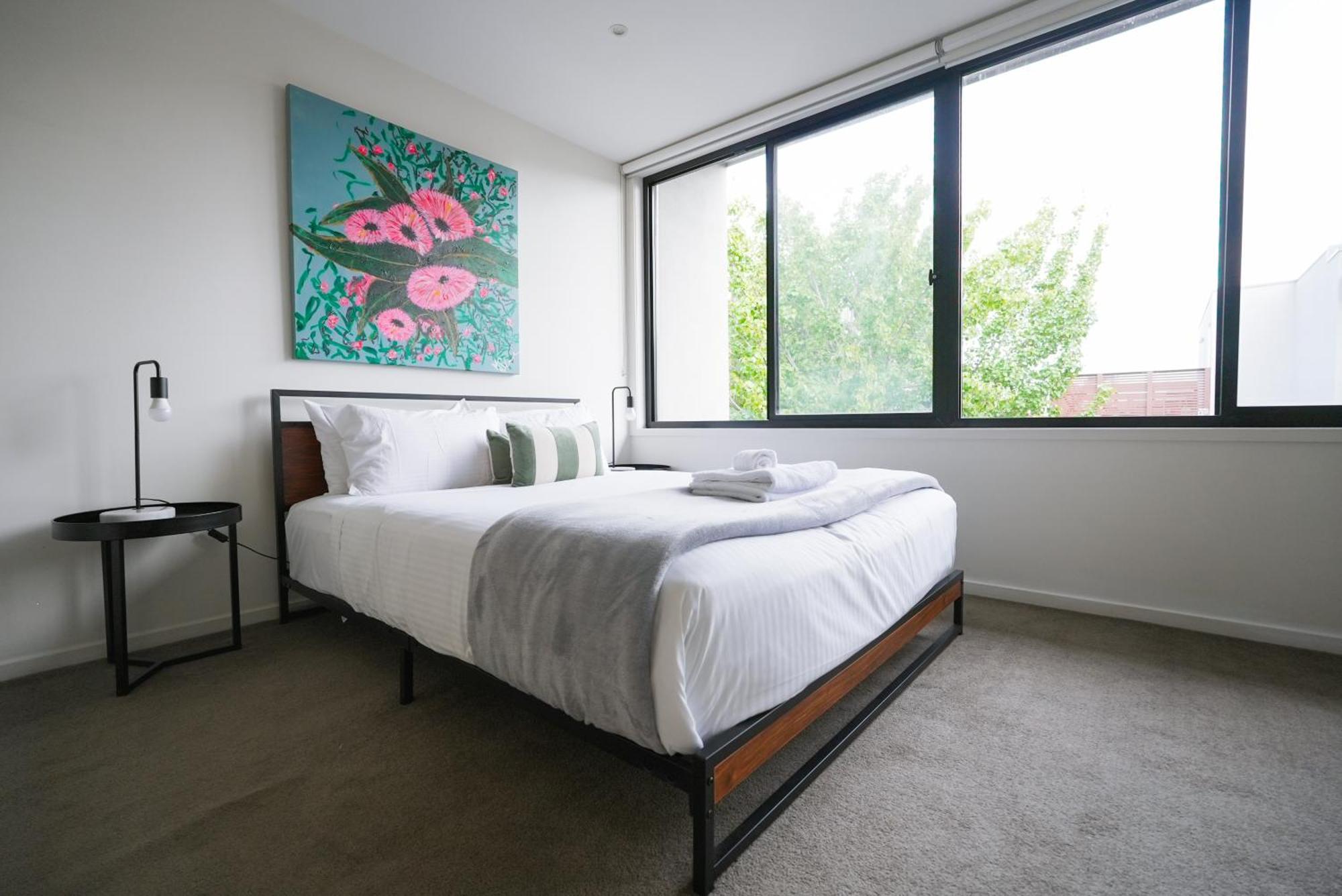 3 Bathrooms, Ideal Location, Perfect For Groups Holiday home *