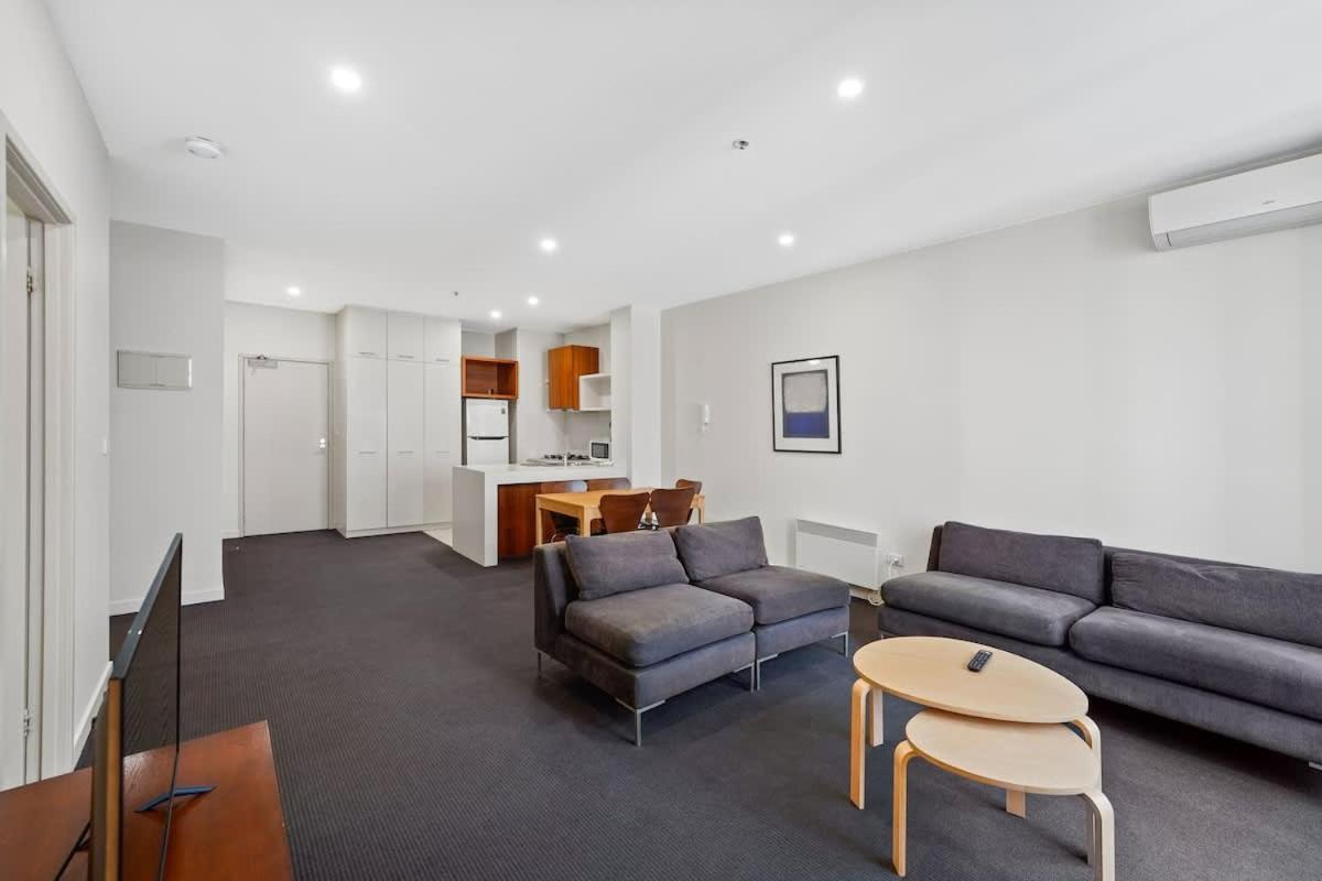 Stadium - Cbd Living On Little Bourke Apartment Melbourne