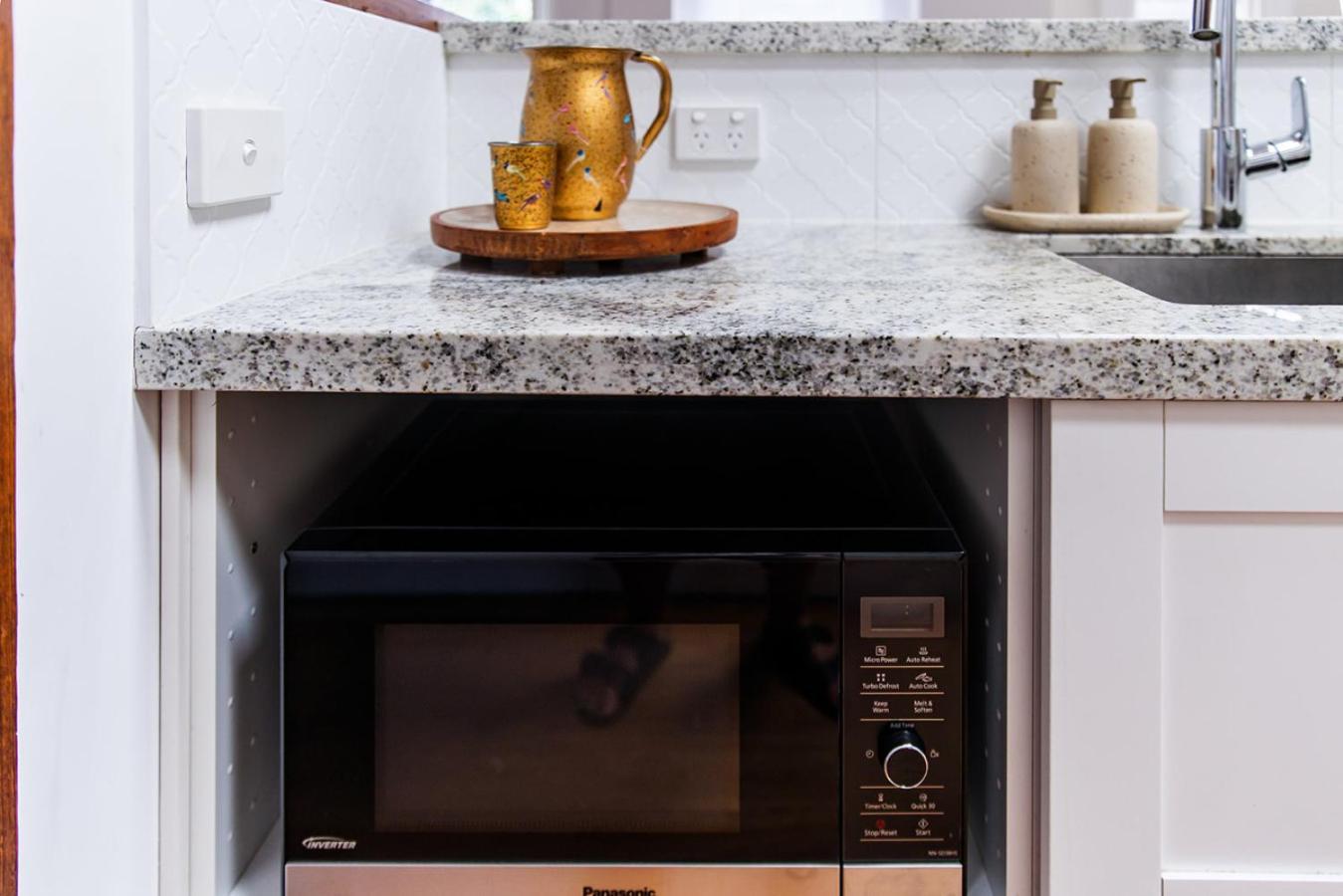 Napoleon, 2 Min To Gertrude St Holiday home