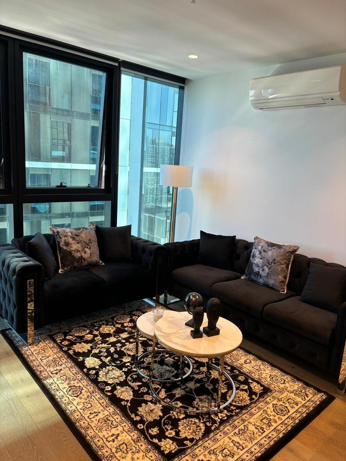 Luxe Retreat 2b2b Pool, Gym 34th Floor Apartment