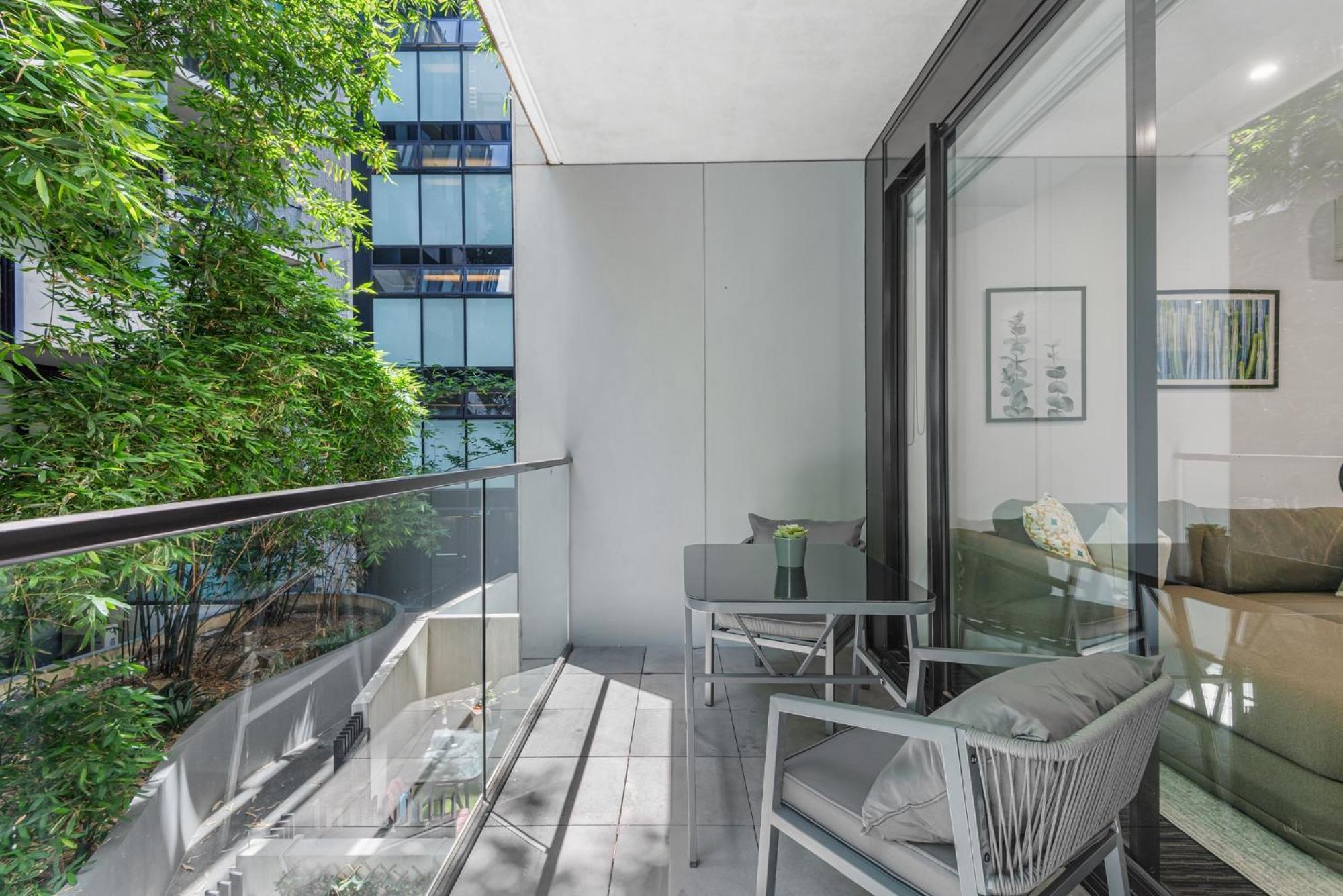 Your St Kilda Escape - Modern, Private And