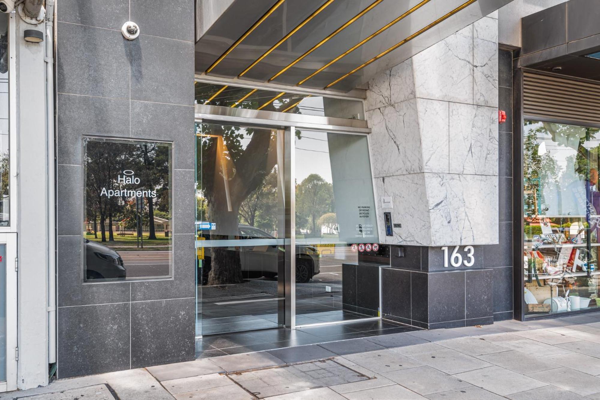 Apartment Your St Kilda Escape - Modern, Private And *