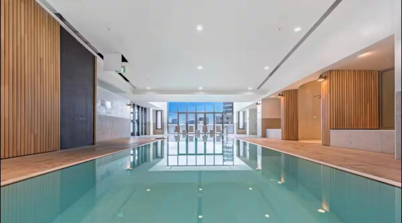 Apartment Es2410-2bed 2bath Vision With Balcony, Pool & Gym