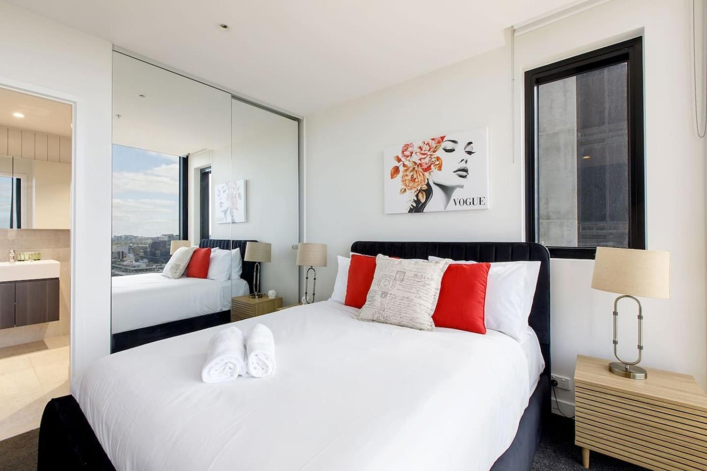 Apartment The Monstera Chic Urban Retreat With Shared Pool *