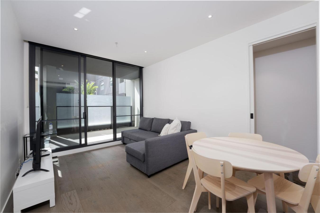 Apartment Value Cozy Carlton Retreat
