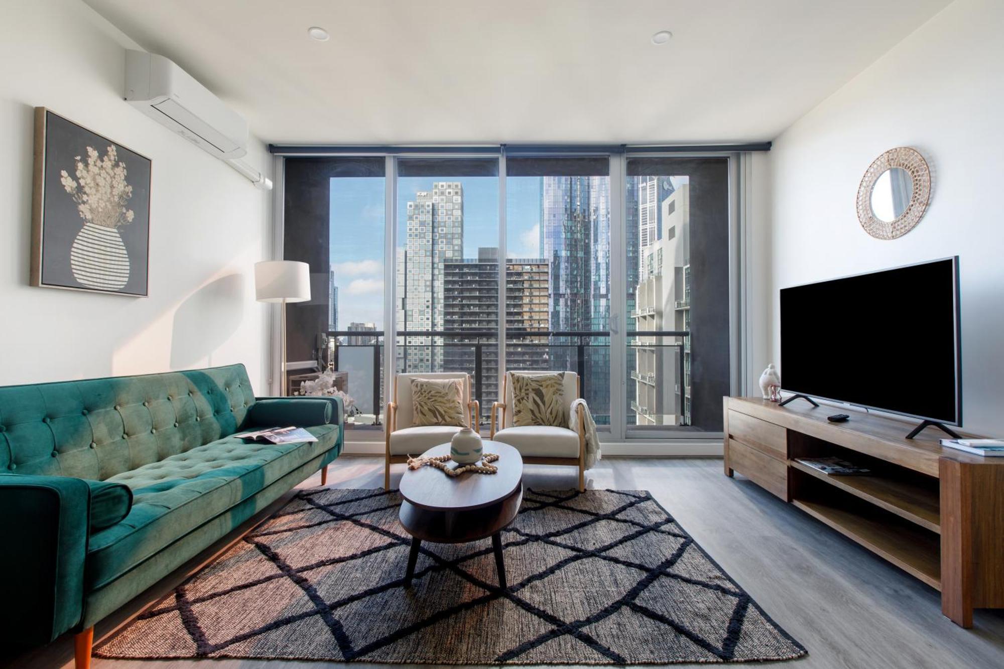 Modern Nomads The Grand View Centre Apartment Melbourne