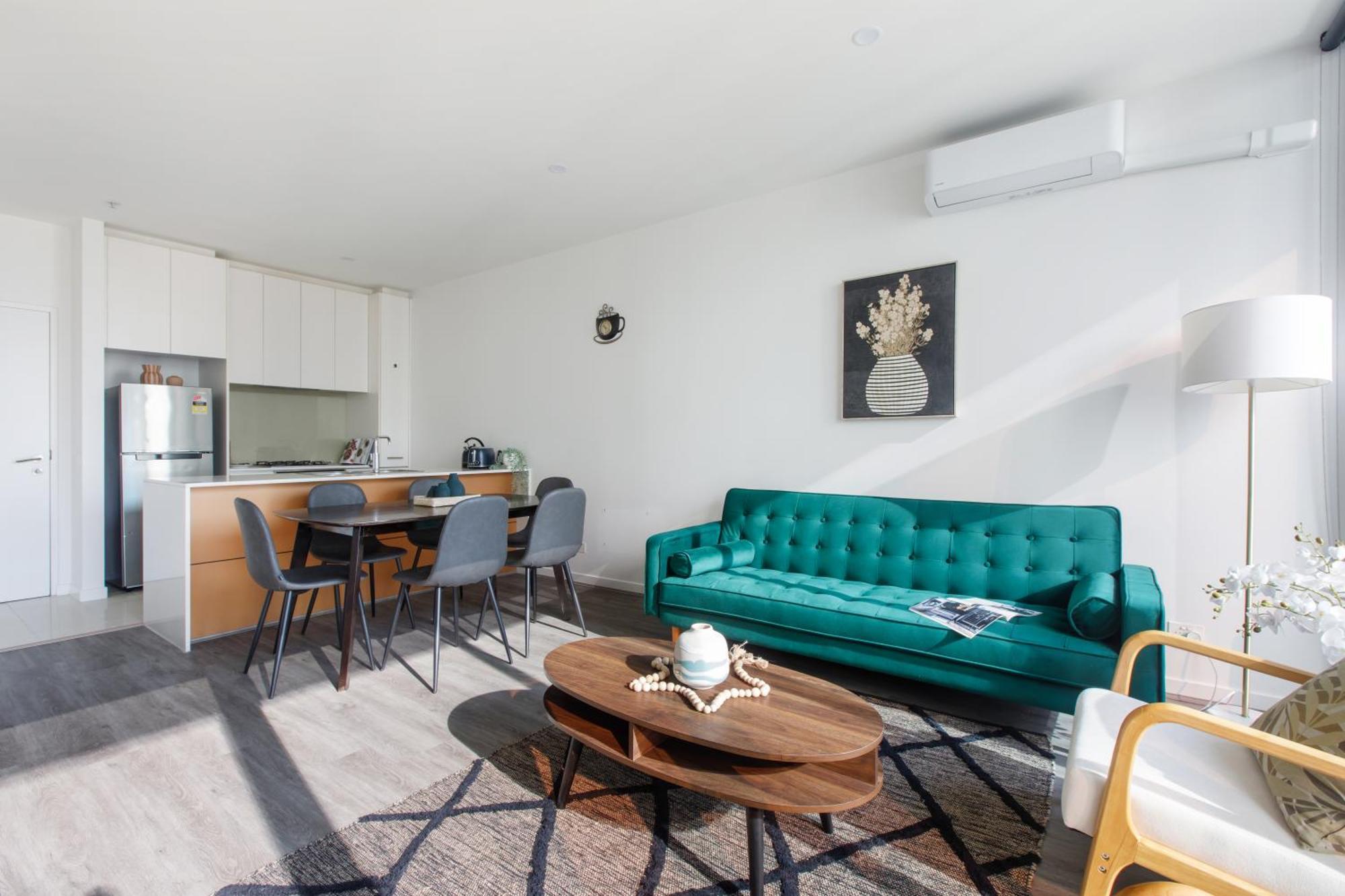 Modern Nomads The Grand View Centre Apartment *