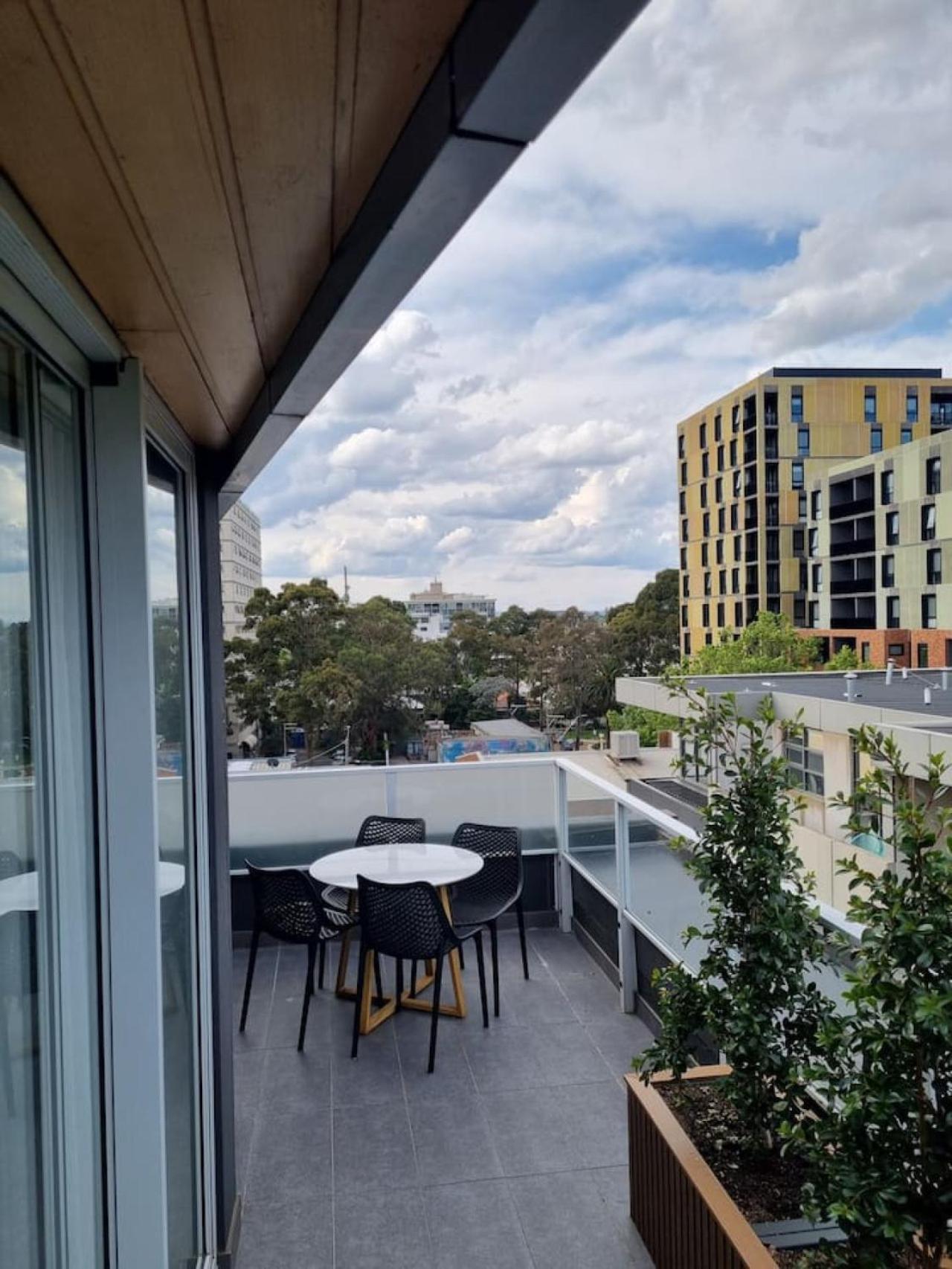 Apartment Regent Retreat Floor Melbourne