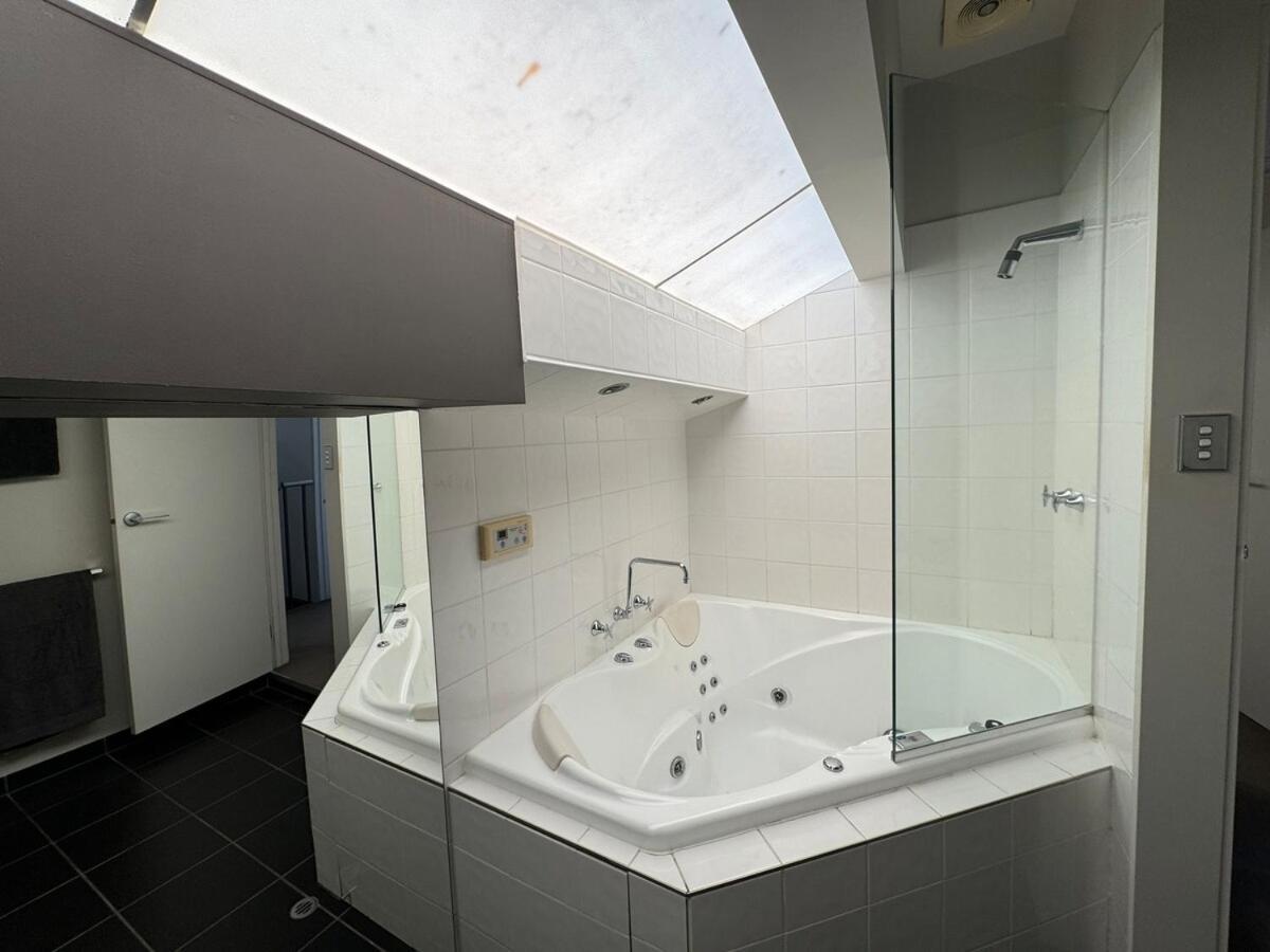 New York New York Apartment Melbourne