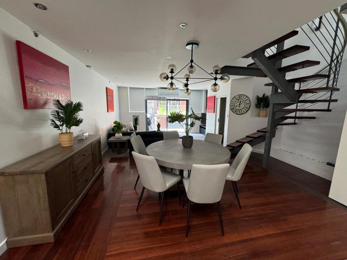 New York New York Apartment *