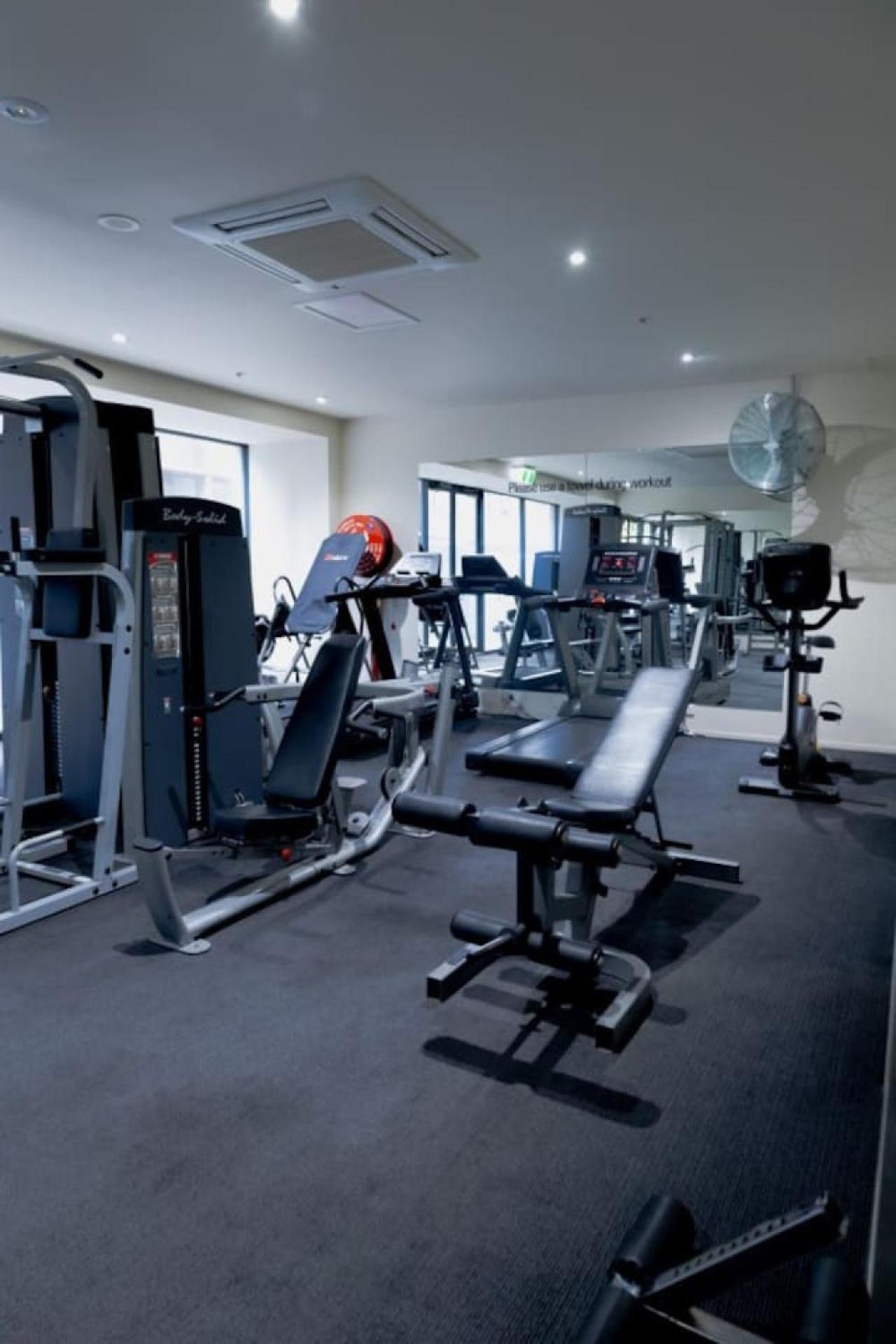 St Kilda Rd Gem, Prime Spot Apartment Melbourne