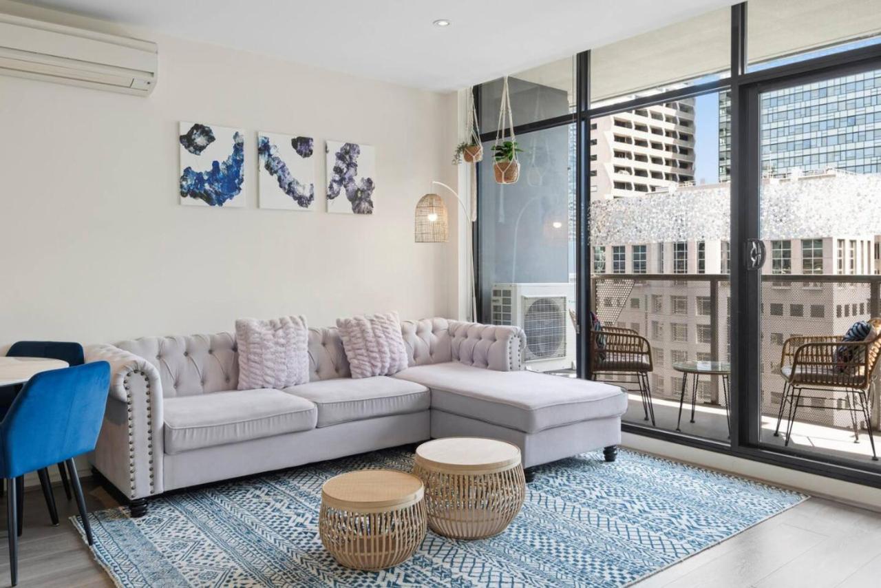 Modern With View Melbourne