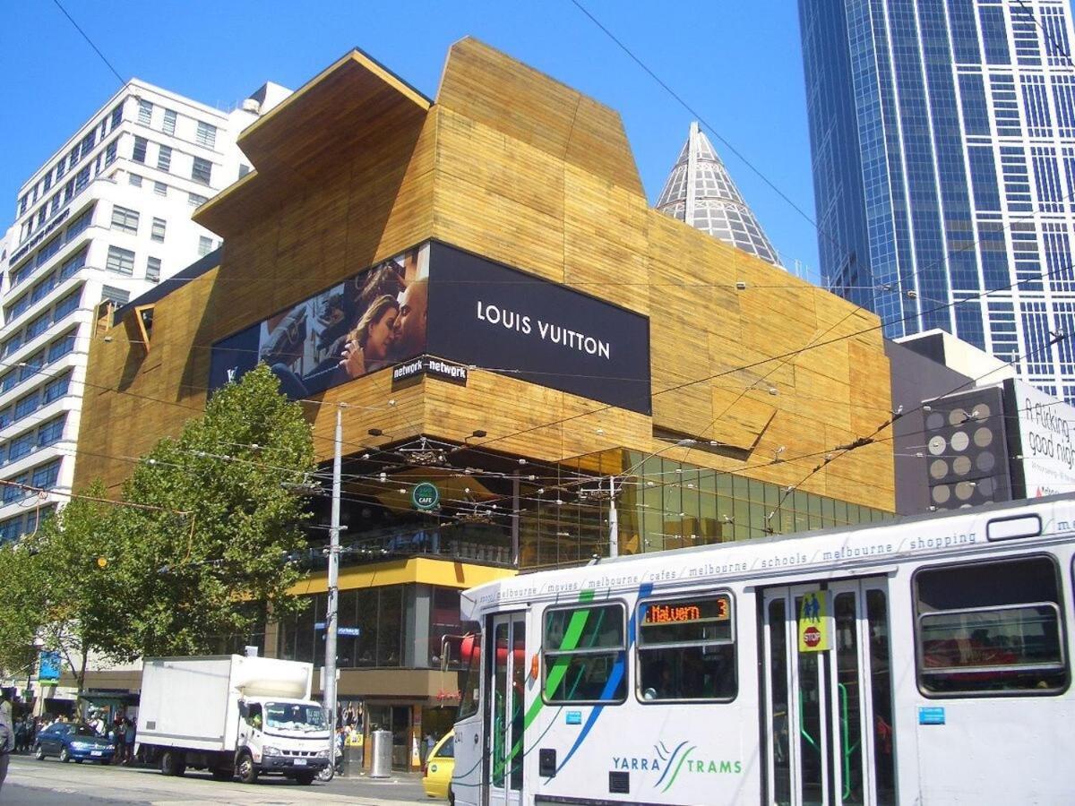 Designer Dream City Living * Melbourne