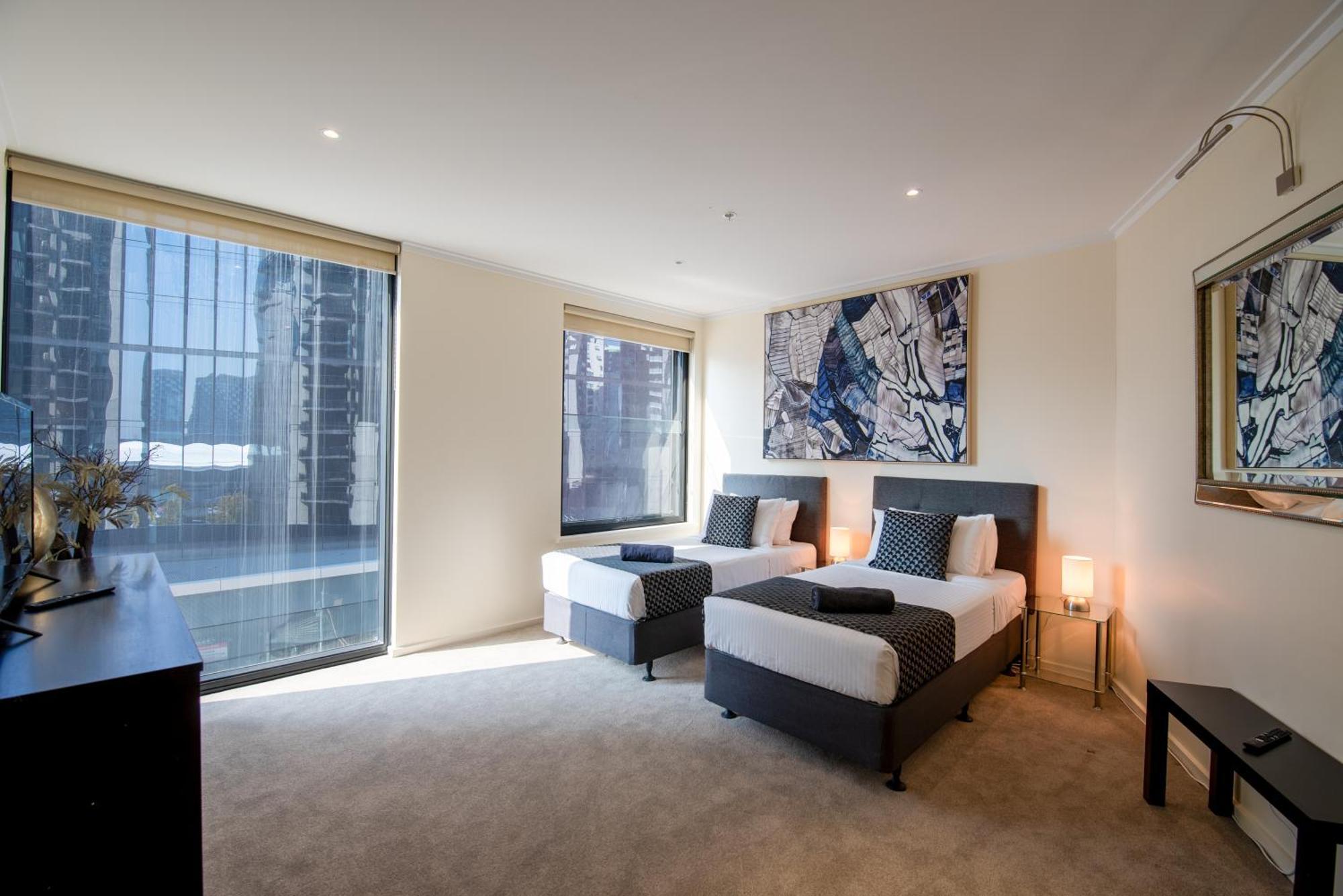 Apartment Executive 4 Bedroom Near Mcec Casino *