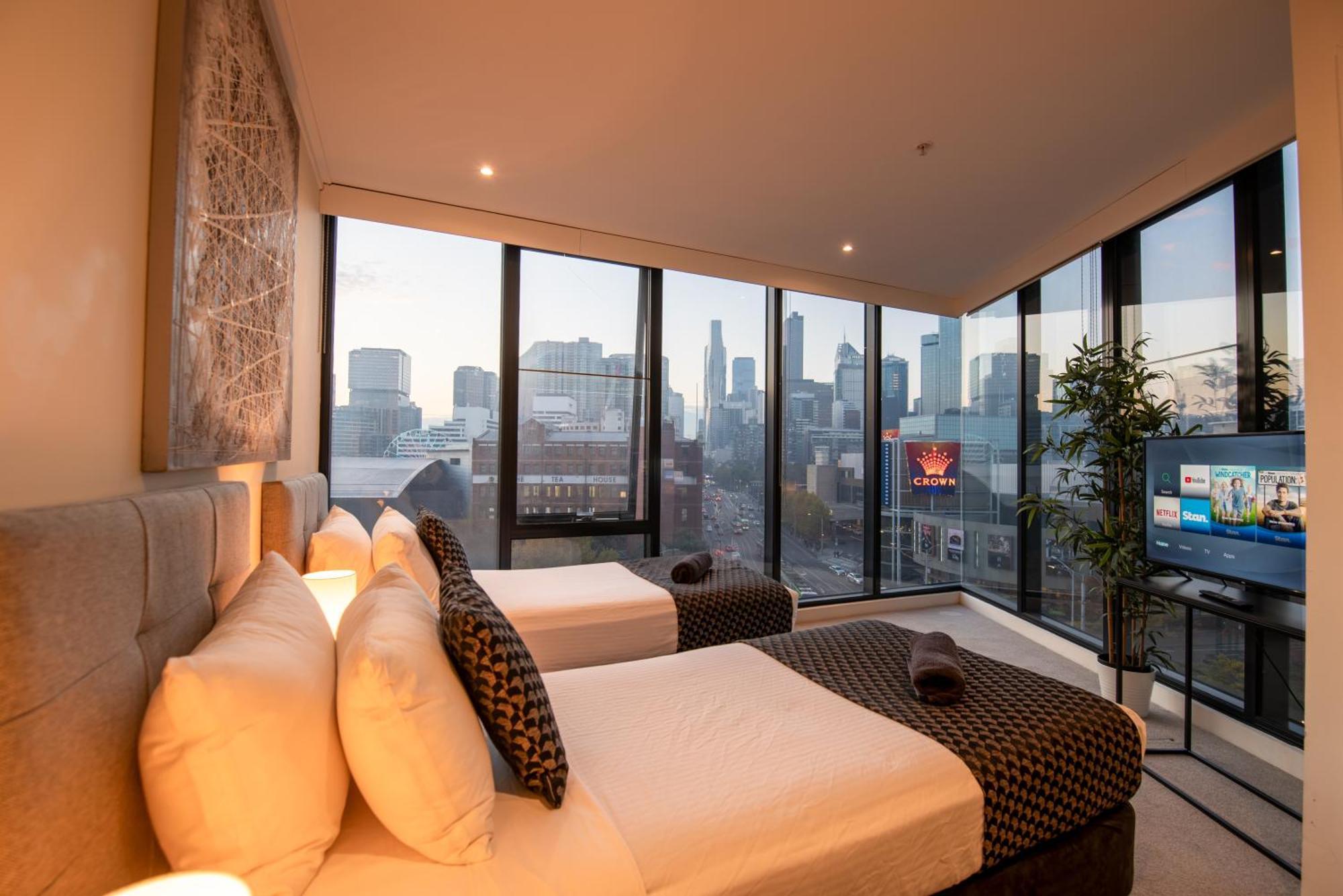 Executive 4 Bedroom Near Mcec Casino Melbourne
