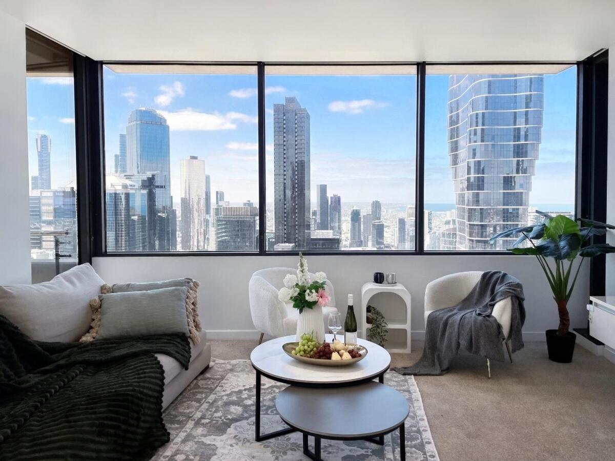 Skyline Oasis With Balcony In Lonsdale Apartment Melbourne