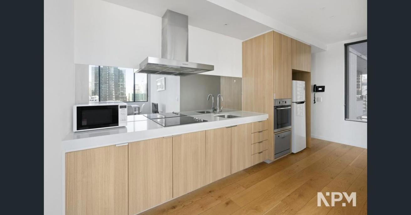 Apartment L3006 Penthouse With Balcony Gym Pool Sauna And Garden *