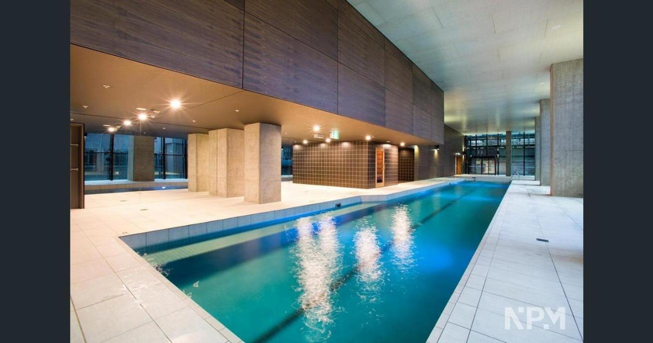 L3006 Penthouse With Balcony Gym Pool Sauna And Garden *