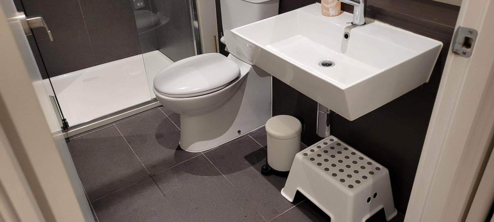 L3006 Penthouse With Balcony Gym Pool Sauna And Garden Apartment Melbourne