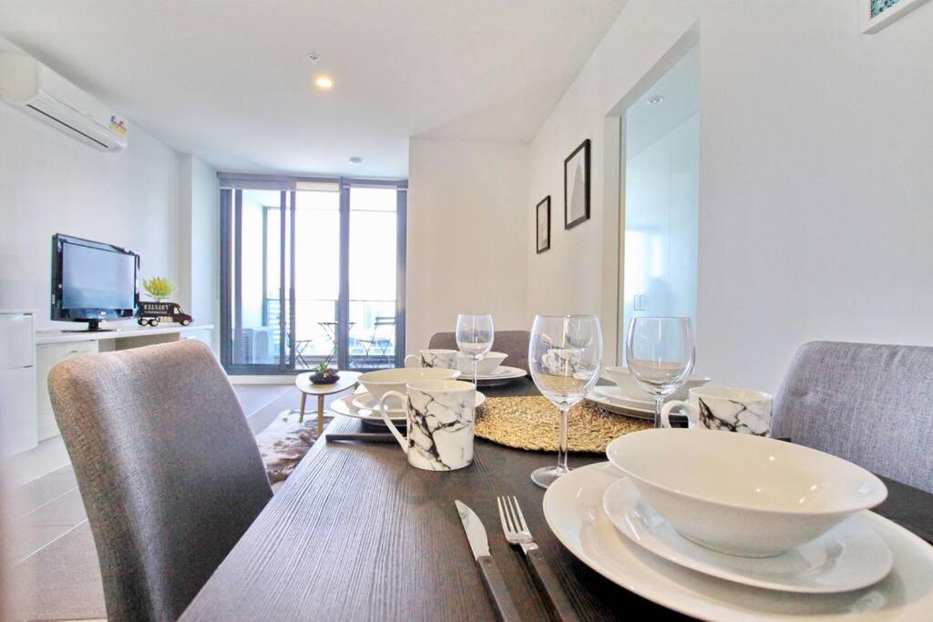 Nest Meet Upper West Side Apartment *
