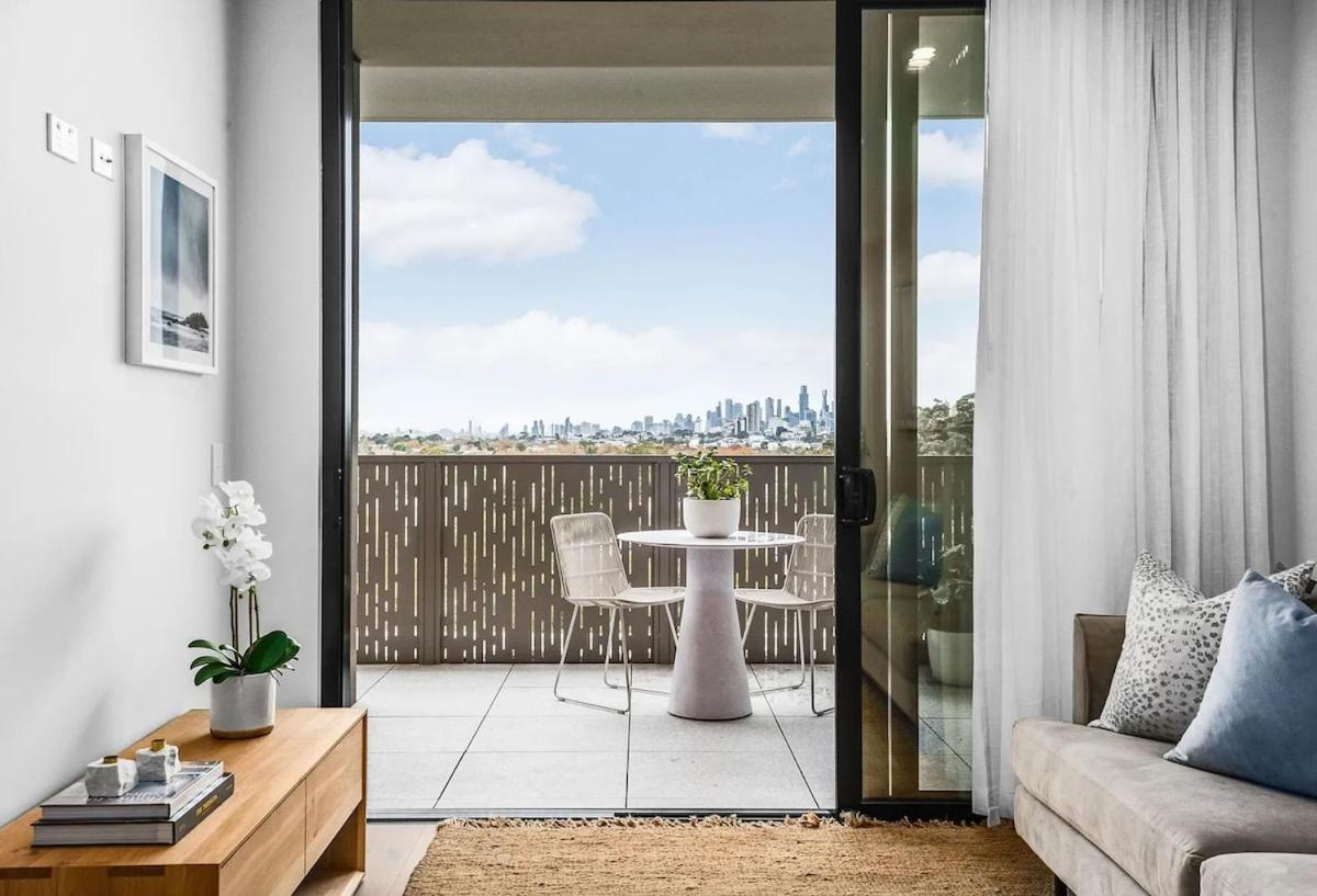 Apartment Luxury 2 Bed In Elsternwick With Views Of Melbourne