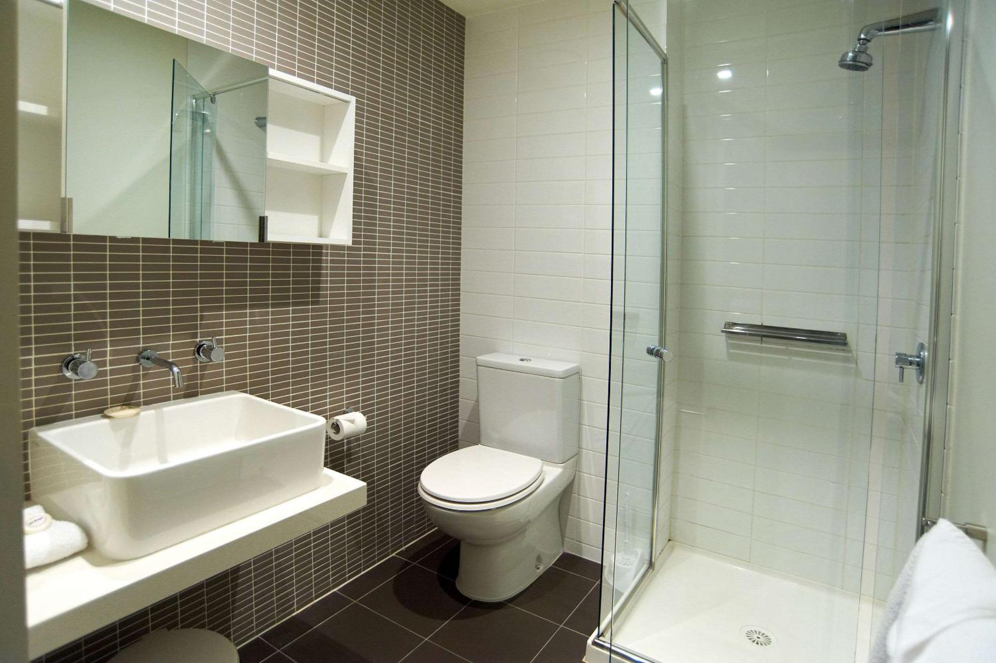 Hotel Comfort On Elizabeth 4*