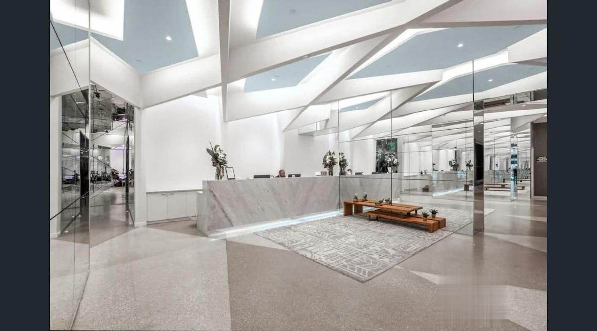 Cbd 3b2b Private Lighthouse * Melbourne
