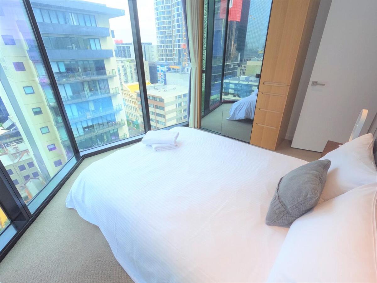 Cbd 3b2b Private Lighthouse * Melbourne