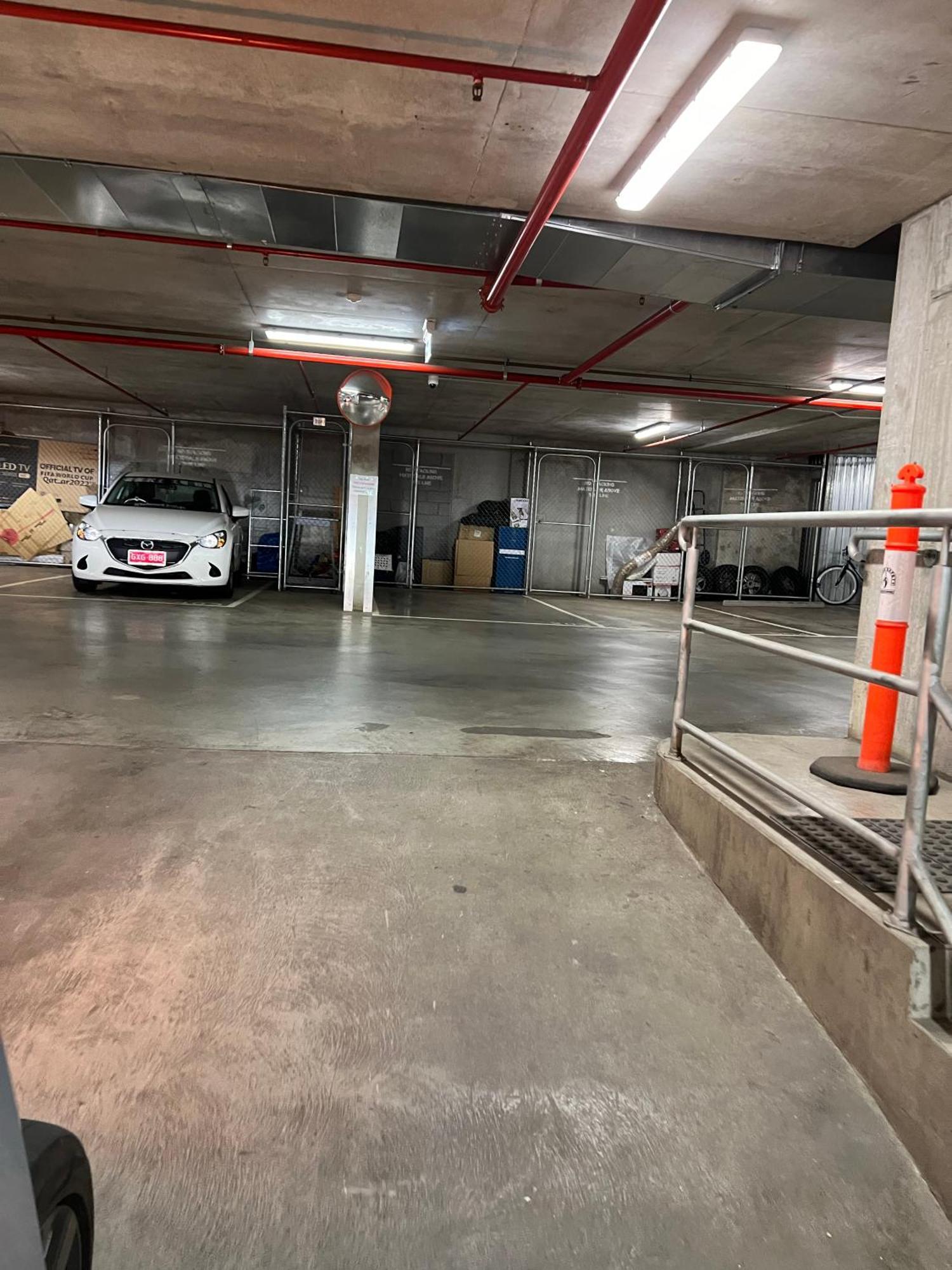 Apartment Centrally Located Modern Loft W Free Parking, Infinity Pool, Workspace Melbourne