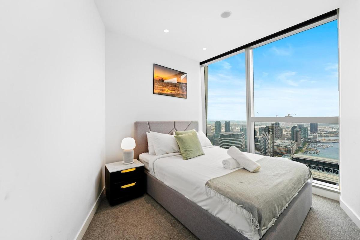 Apartment The Breathtaking Sunset In Cbd-3b2b1c Melbourne