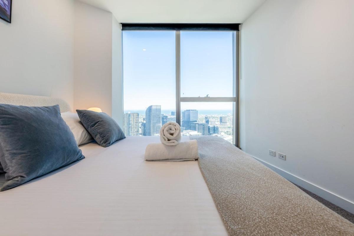 The Breathtaking Sunset In Cbd-3b2b1c Apartment