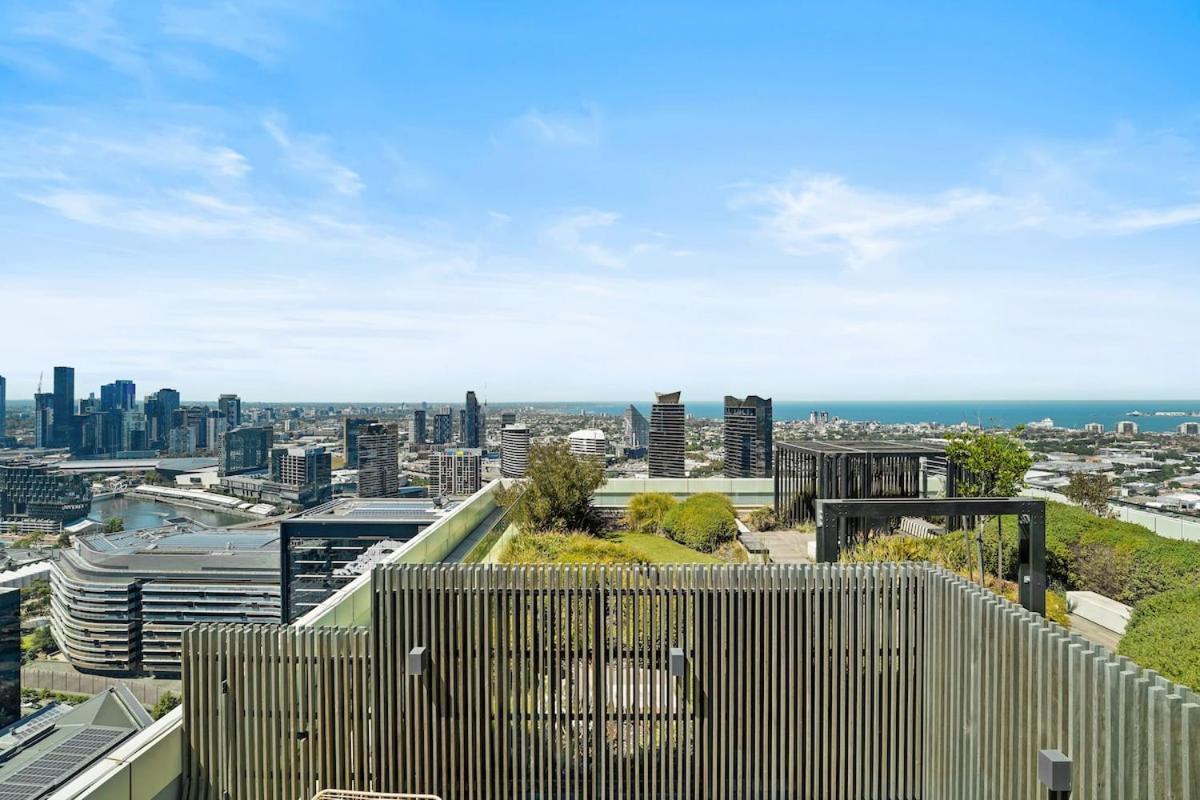 Penthouse At 3b2b2c-harbour-ocean View Apartment *