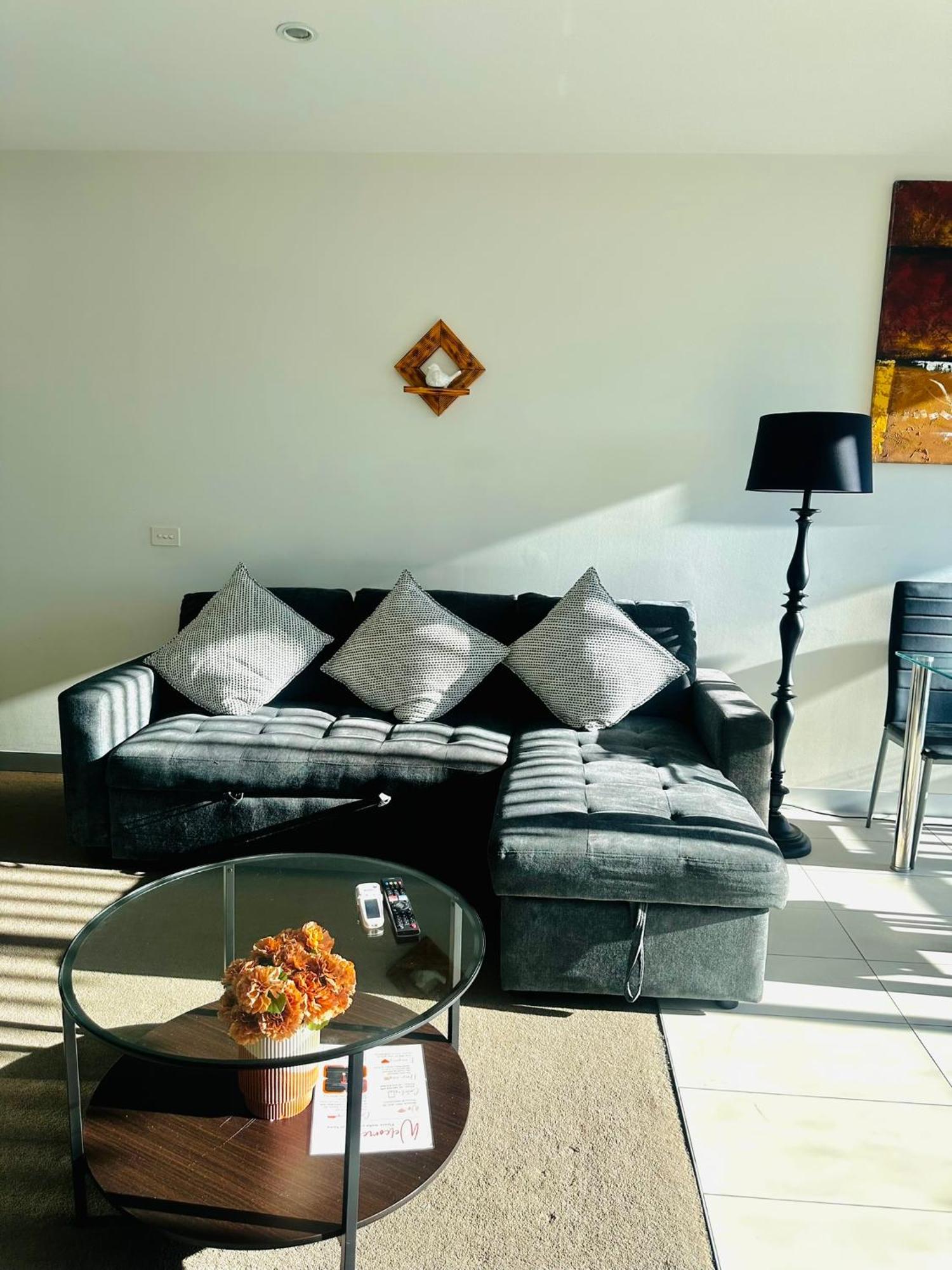 Apartment Premium With Balcony And Free Tram Access