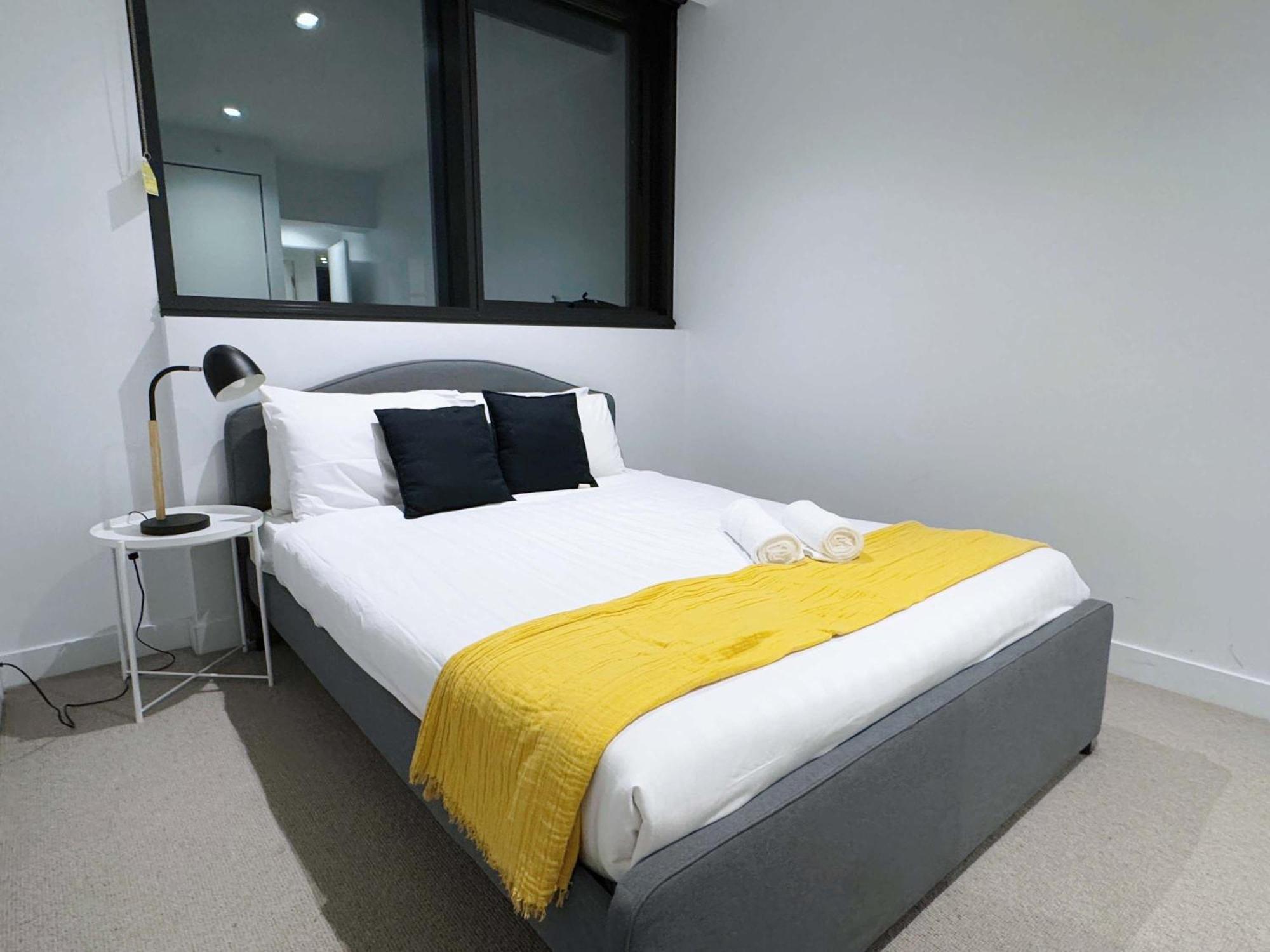 Bright & Modern 2br On Iconic Chapel Street Melbourne