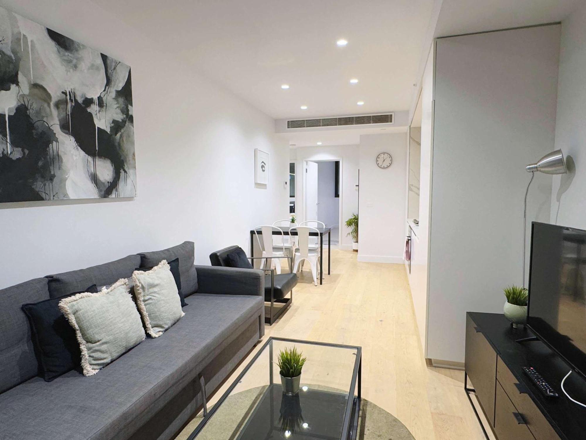 Bright & Modern 2br On Iconic Chapel Street