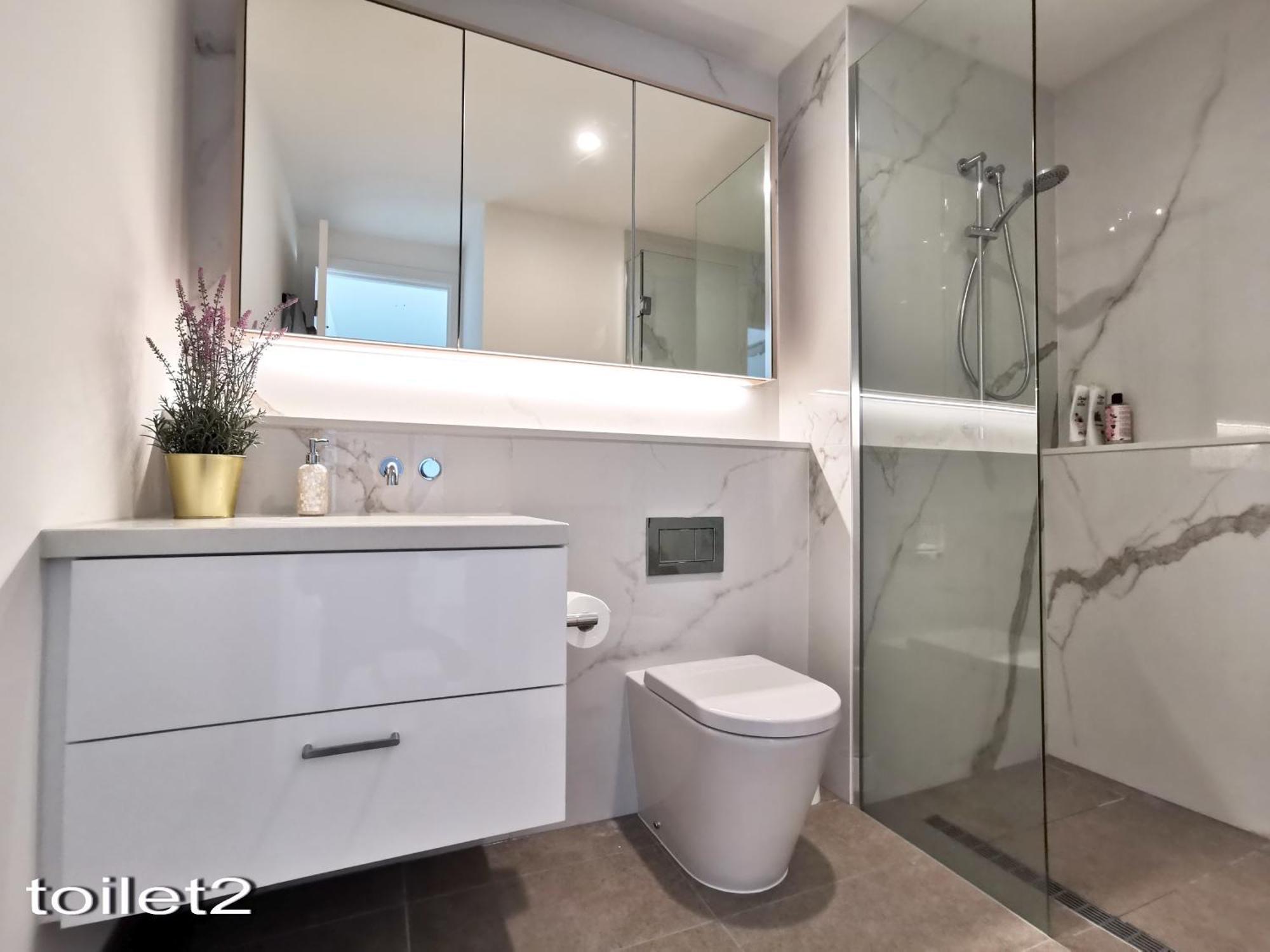 Apartment Two Bedroom In North With Parking