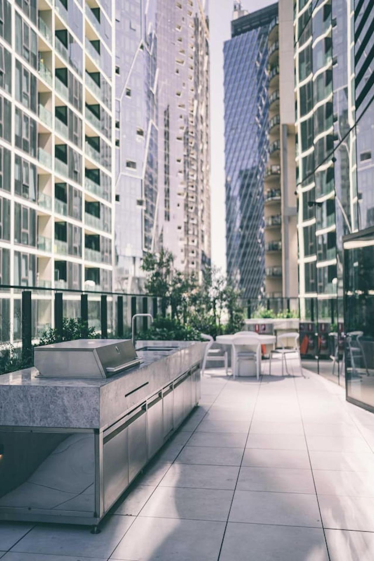 Cbd Aspire Facilities Apartment