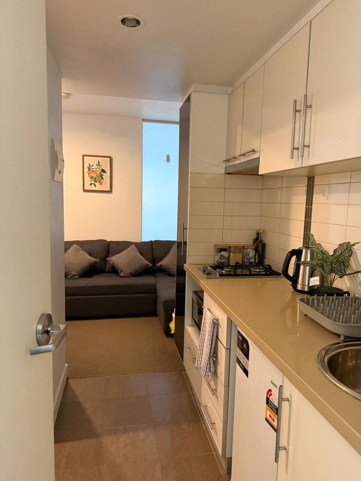 Charming 1 Bedroom Melbourne
