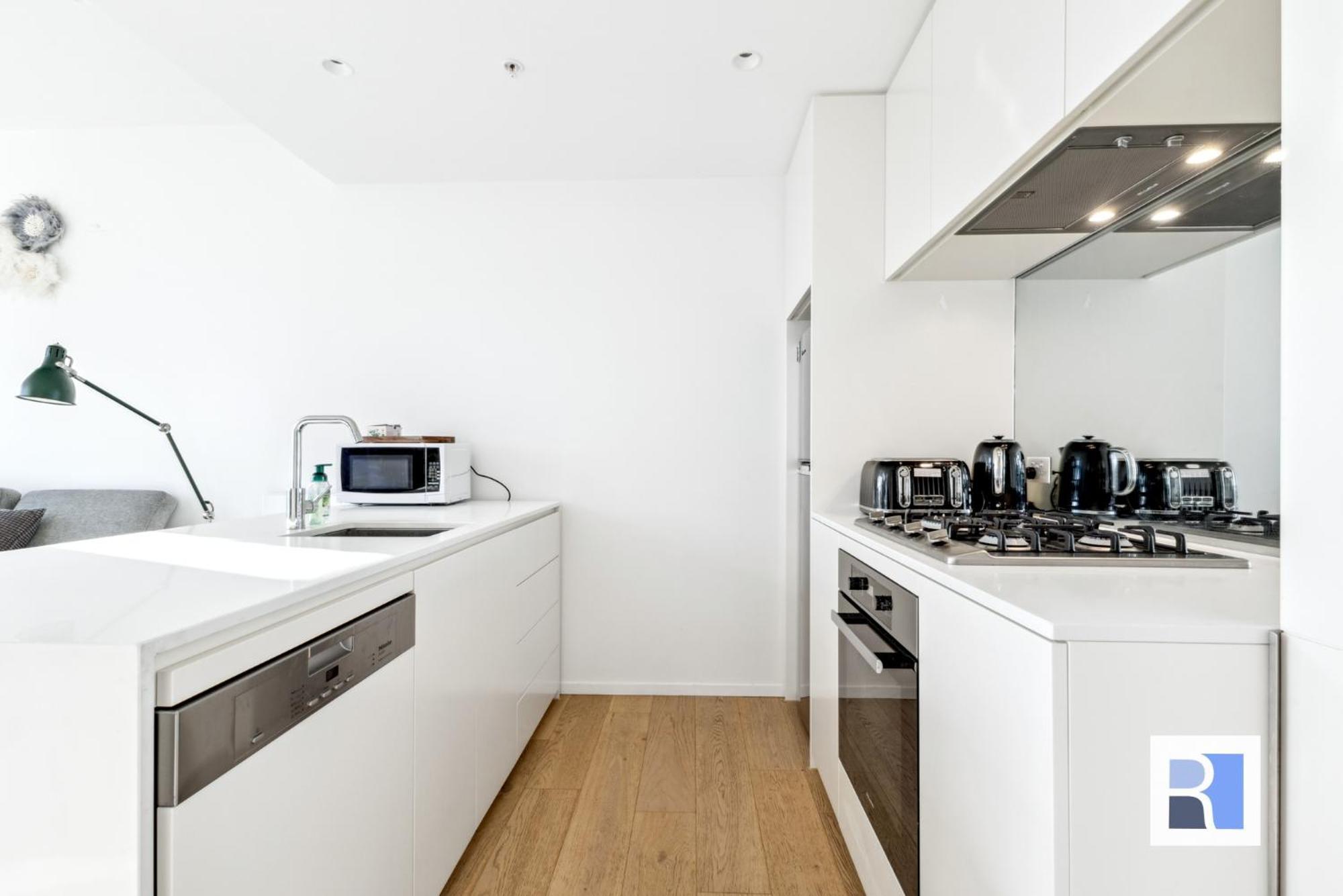 Rest Square Apartment Melbourne