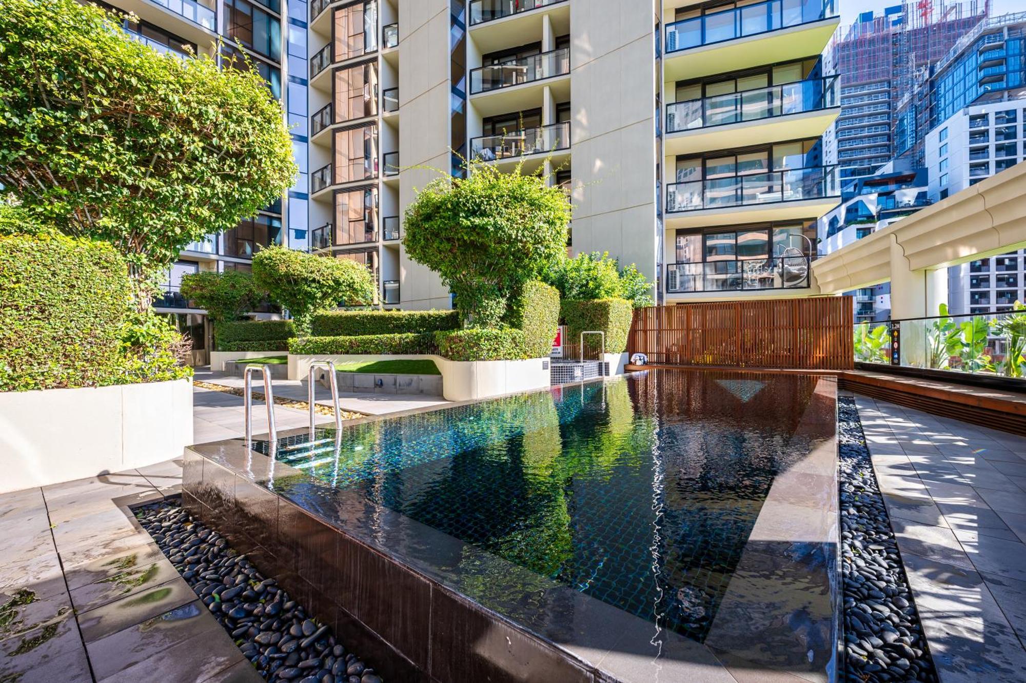 Wow Self-contained On Daly Apartment Melbourne