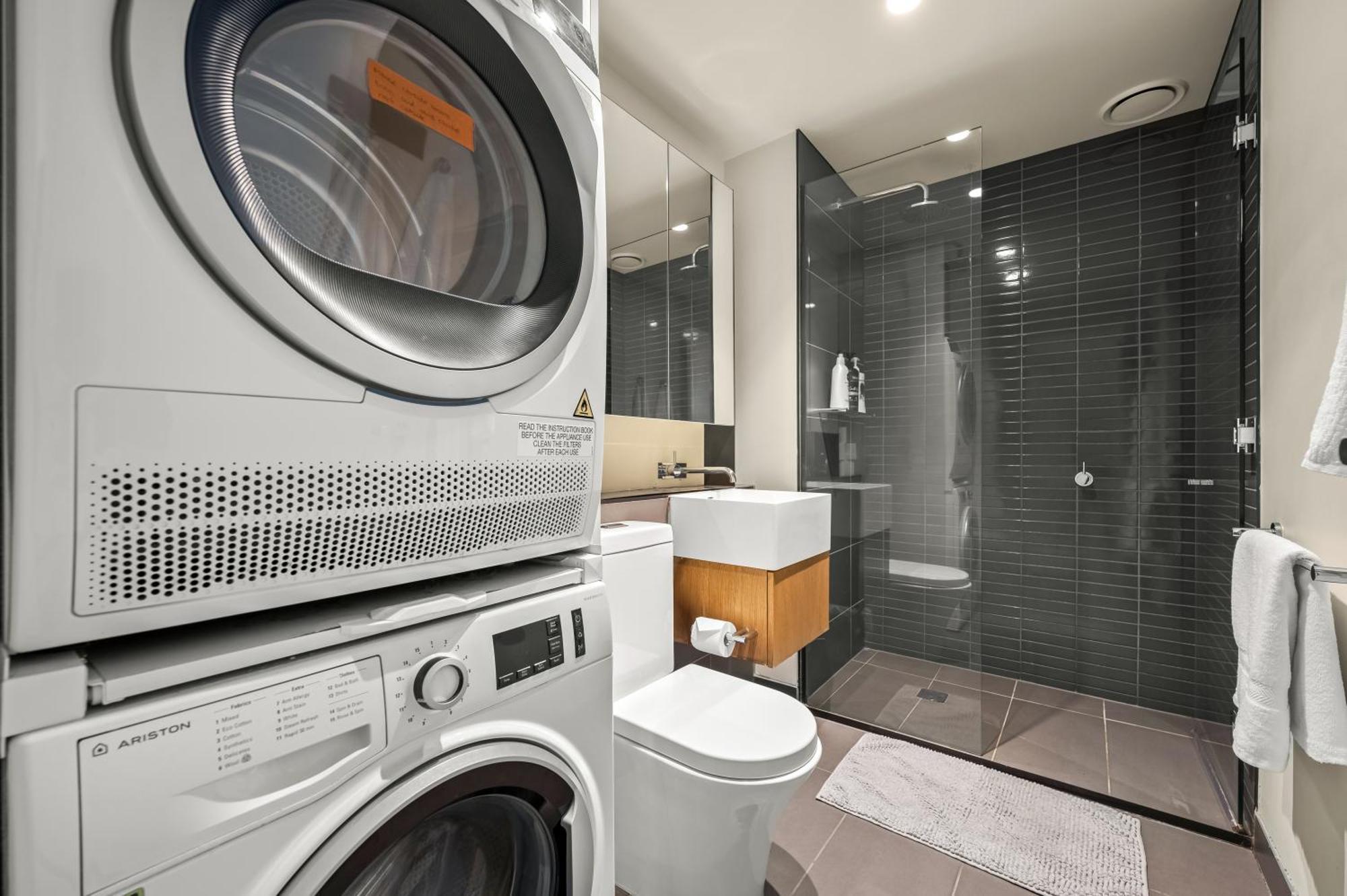 Apartment Wow Self-contained On Daly Melbourne