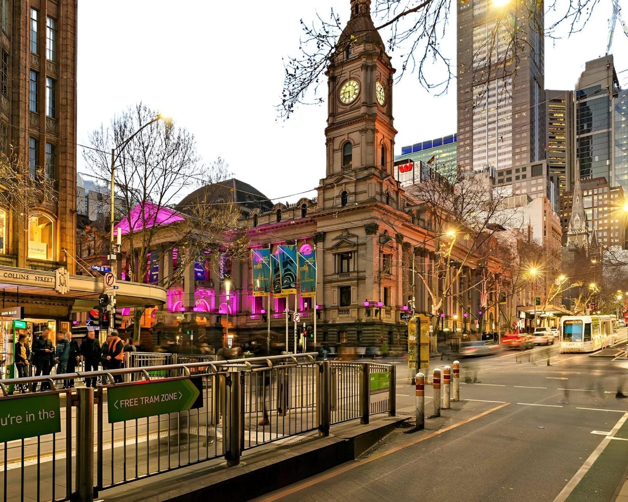 Collins Escape - 2 Bedrooms With Collins St Balcony