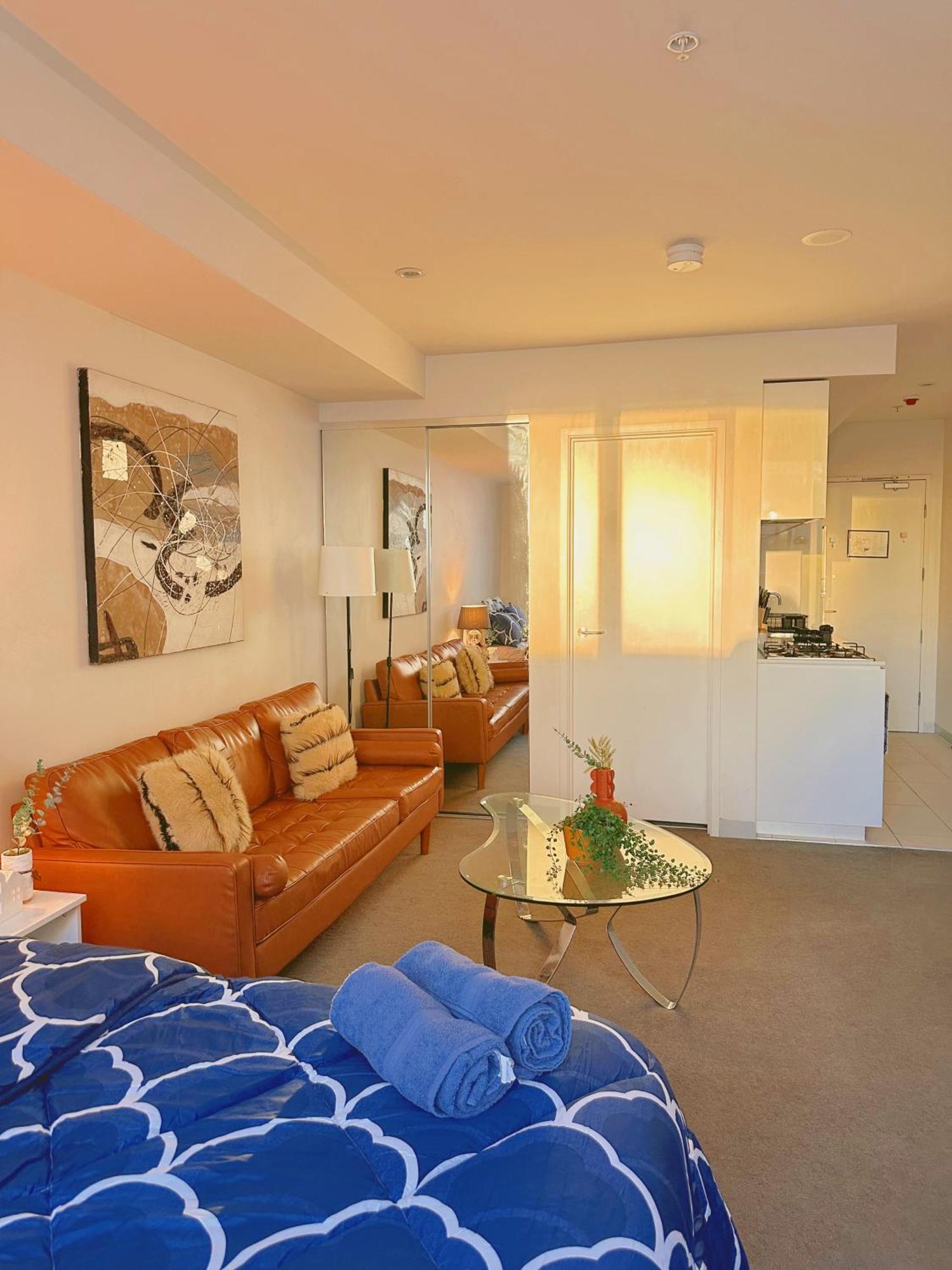 Apartment Premium With Balcony And Free Tram Access