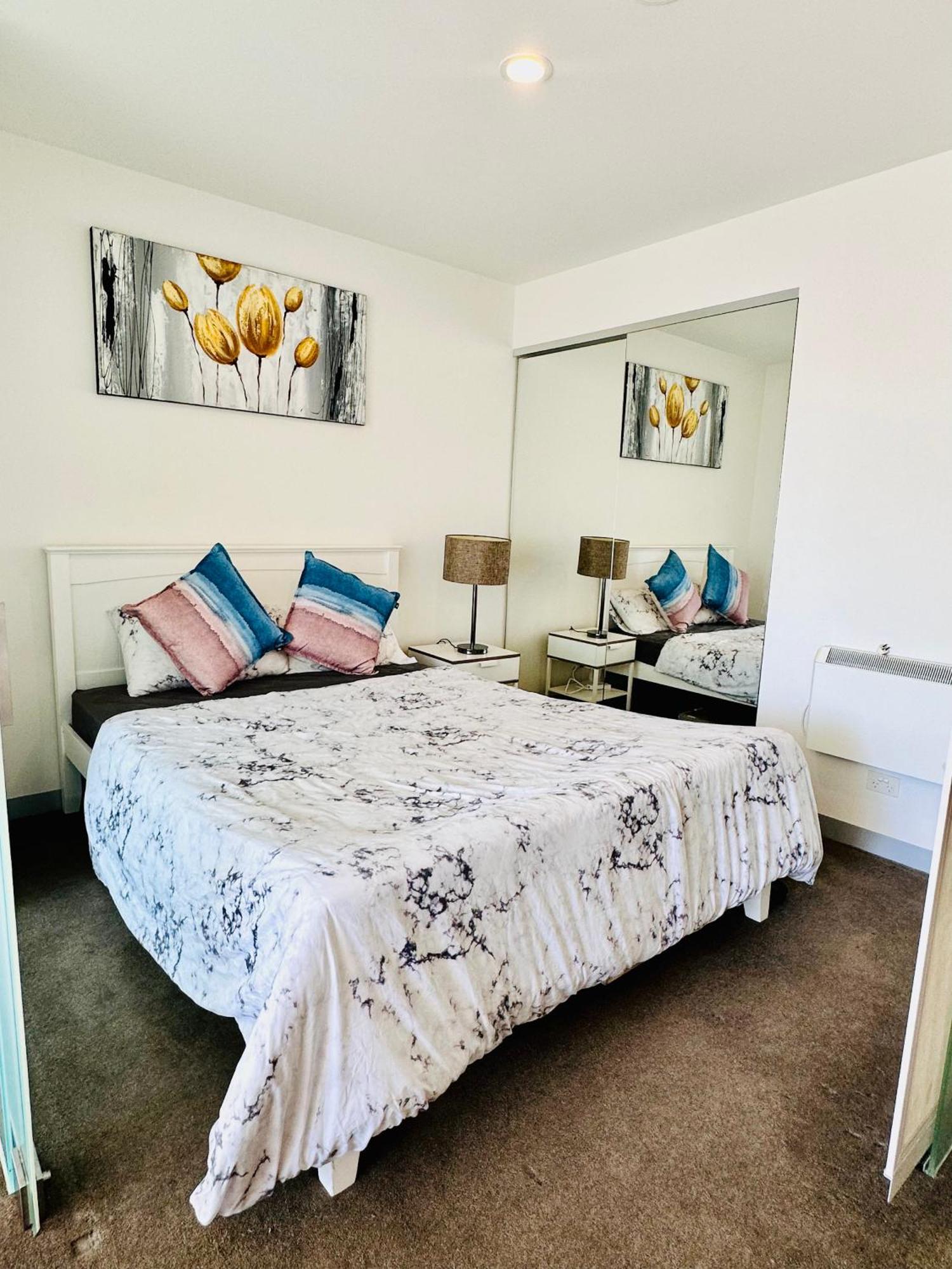 Apartment Premium With Balcony And Free Tram Access