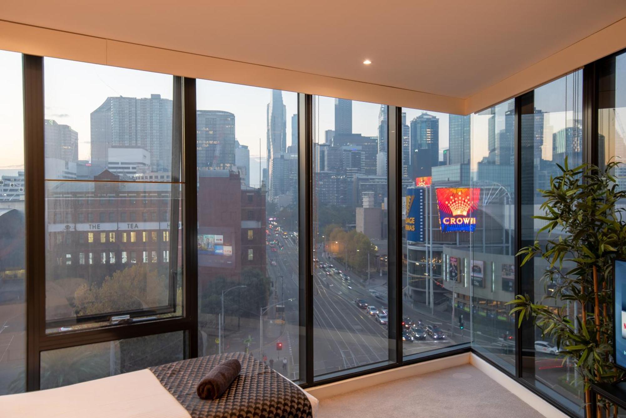 Apartment 7-bedroom Neighbouring Opposite Casino *