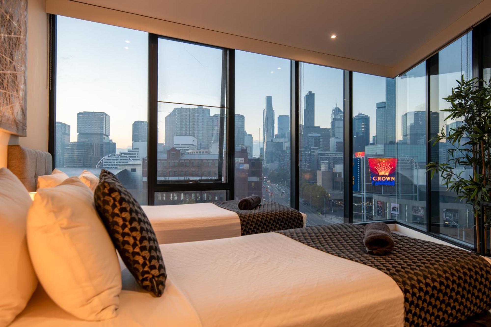7-bedroom Neighbouring Opposite Casino Melbourne