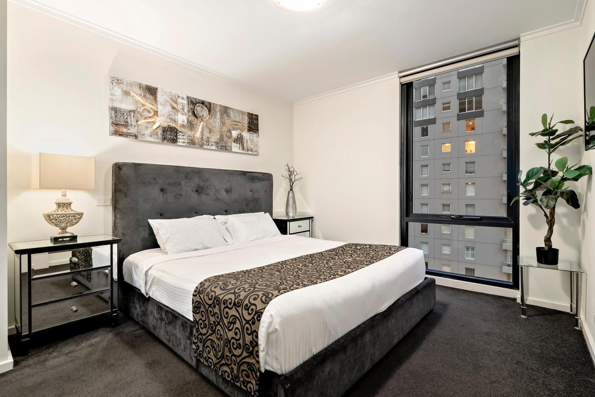 7-bedroom Neighbouring Opposite Casino Apartment *